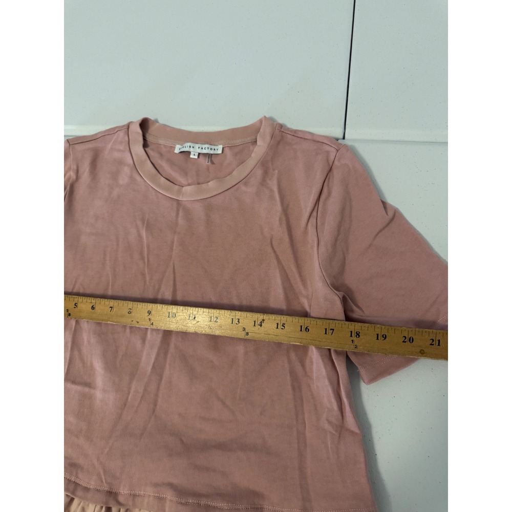 English Factory Pink Scalloped Hem Peplum Mixed Media Short Sleeve Top Large u3 - Picture 5 of 7